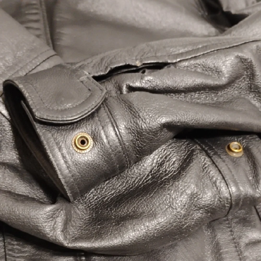 Covington Men's Black Leather Jacket Sz.S/C (X-62 CRATE) - Picture 13 of 14